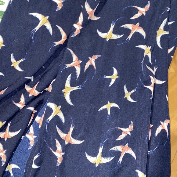 Flutter Sleeve Bird Print Wrap Dress - Picture 4 of 4